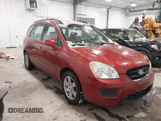 2008 Kia Rondo EX with VIN KNAFG526487132151, listed as a IAAI auction lot 41540272 with 193,435 mi miles. Bid and sale history available at carsss.com. Image 1.