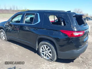 2019 Chevrolet Traverse LT Cloth with VIN 1GNEVGKW1KJ193586, listed as a IAAI auction lot 42044908 with 137,823 mi miles. Bid and sale history available at carsss.com. Image 3.