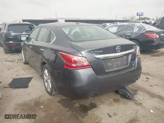2013 Nissan Altima 2.5 SV with VIN 1N4AL3APXDN536784, listed as a IAAI auction lot 41825176 with 243,304 mi miles. Bid and sale history available at carsss.com. Image 3.