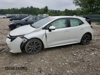 2019 Toyota Corolla Hatchback SE with VIN JTNK4RBEXK3068281, listed as a Copart auction lot 67693524 with 0 mi miles and Salvage Title. Bid and sale history available at carsss.com. Image 1.