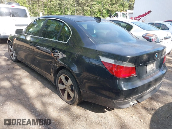 2006 BMW 5 Series 530xi with VIN WBANF735X6CU19627, listed as a IAAI auction lot 42114801 with 200,405 mi miles and . Bid and sale history available at carsss.com. Image 3.