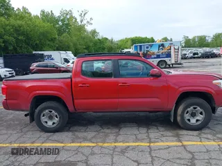 2017 Toyota Tacoma SR5 z VIN 3TMCZ5AN3HM059045, wystawiony jako IAAI lot #42331170 z przebiegiem 269 836 mil mil oraz . Historia ofert i sprzedaży dostępna na DreamBid. Obrazek 13.