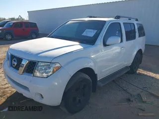 2005 Nissan Pathfinder SE with VIN 5N1AR18W75C711706, listed as a IAAI auction lot 41233134 with 182,952 mi miles and . Bid and sale history available at DreamBid. Image 2.