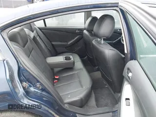 2009 Nissan Altima SL with VIN 1N4AL21E09N461285, listed as a IAAI auction lot 41205734 with 161,655 mi miles and . Bid and sale history available at DreamBid. Image 8.