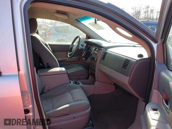 2008 Dodge Durango z VIN 1D8HD48K68F104300, wystawiony jako IAAI lot #41409452 z przebiegiem 178 786 mil mil oraz . Historia ofert i sprzedaży dostępna na DreamBid. Obrazek 5.