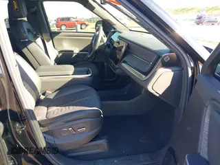 2024 Rivian R1S Adventure z VIN 7PDSGABA8RN039833, wystawiony jako IAAI lot #41867083 z przebiegiem Nie podano mil oraz . Historia ofert i sprzedaży dostępna na DreamBid. Obrazek 5.