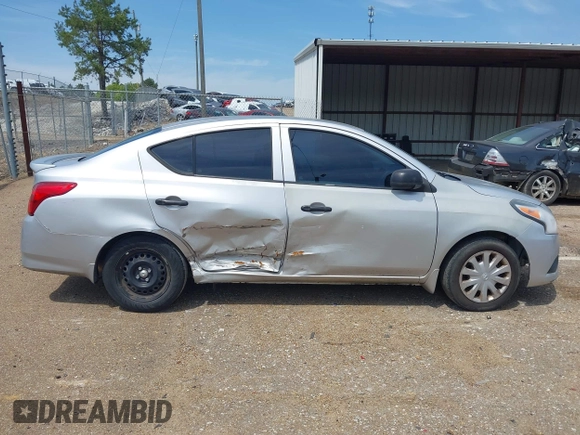 2015 Nissan Versa SV with VIN 3N1CN7AP1FL817785, listed as a IAAI auction lot 41976218 with 153,077 mi miles and . Bid and sale history available at DreamBid. Image 13.