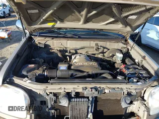 2004 Toyota Tundra SR5 with VIN 5TBET341X4S435475, listed as a IAAI auction lot 41772817 with 286,097 mi miles and . Bid and sale history available at DreamBid. Image 10.