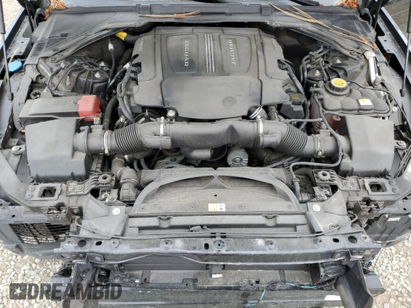 2018 Jaguar XF with VIN SAJBP2FV8JCY65089, listed as a Copart auction lot 53532265 with 39,312 mi miles and Salvage Title. Bid and sale history available at DreamBid. Image 11.