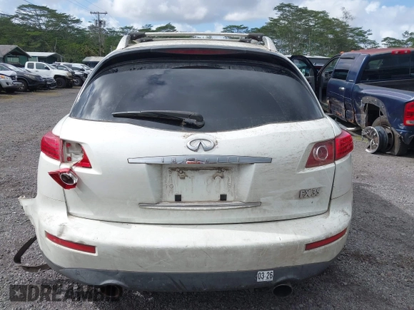 2004 Infiniti FX35 with VIN JNRAS08U54X105281, listed as a IAAI auction lot 41785353 with 121,231 mi miles. Bid and sale history available at carsss.com. Image 16.