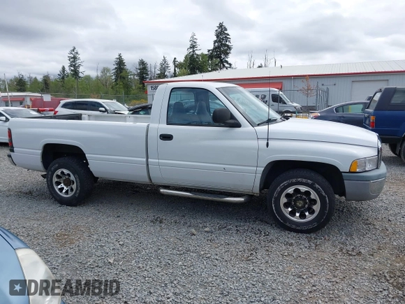 1998 Dodge 2500 z VIN 3B7KC26Z1WM267154, wystawiony jako IAAI lot #42206886 z przebiegiem 120 336 mil mil oraz . Historia ofert i sprzedaży dostępna na DreamBid. Obrazek 13.