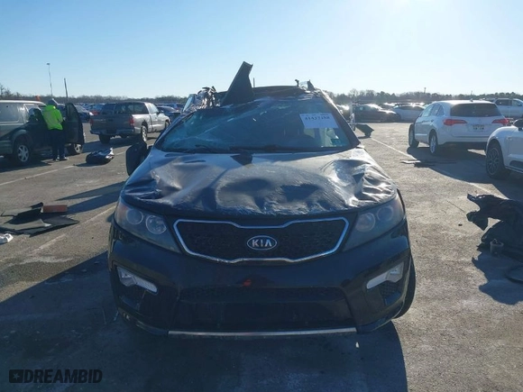 2013 Kia Sorento SX with VIN 5XYKWDA28DG367307, listed as a IAAI auction lot 41437488 with 120,822 mi miles. Bid and sale history available at carsss.com. Image 12.