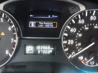 2015 Nissan Pathfinder SV z VIN 5N1AR2MN7FC607589, wystawiony jako IAAI lot #42146811 z przebiegiem 183 968 mil mil oraz . Historia ofert i sprzedaży dostępna na DreamBid. Obrazek 15.