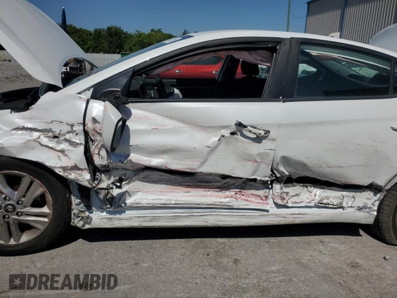 2020 Hyundai Elantra SEL with VIN 5NPD84LF7LH574989, listed as a Copart auction lot 52553915 with 81,836 mi miles and Non Repairable. Bid and sale history available at DreamBid. Image 7.