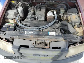1998 Isuzu Hombre S z VIN 1GGCS1446W8653936, wystawiony jako Copart lot #45572055 z przebiegiem 168 005 mil mil oraz Tytuł czysty. Historia ofert i sprzedaży dostępna na DreamBid. Obrazek 11.