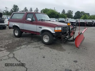 1996 Ford Bronco Custom with VIN 1FMEU15H7TLB67596, listed as a Copart auction lot 64772695 with 125,576 mi miles and Clean title. Bid and sale history available at DreamBid. Image 4.