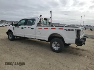 2019 Ford F-350 XL z VIN 1FT8W3B66KEC64396, wystawiony jako Copart lot #53131445 z przebiegiem 100 225 mil mil oraz Czysty tytuł • Clean title. Historia ofert i sprzedaży dostępna na DreamBid. Obrazek 2.