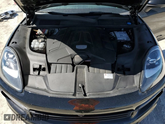 2020 Porsche Cayenne with VIN WP1AA2AY8LDA07047, listed as a Copart auction lot 48194385 with 48,929 mi miles and Salvage title. Bid and sale history available at DreamBid. Image 12.