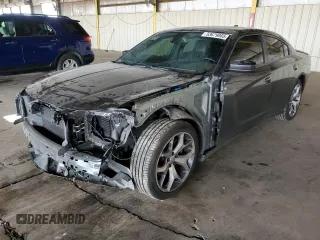 2015 Dodge Charger RT with VIN 2C3CDXCT4FH738795, listed as a Copart auction lot 53679865 with 186,380 mi miles and Salvage Title. Bid and sale history available at DreamBid. Image 1.