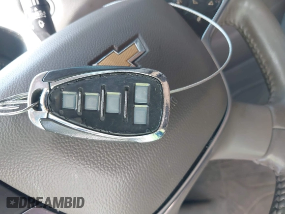 2018 Chevrolet Traverse LT Cloth with VIN 1GNERGKW0JJ170013, listed as a IAAI auction lot 42296444 with 107,786 mi miles and . Bid and sale history available at DreamBid. Image 11.