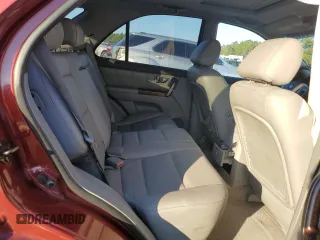 2005 Kia Sorento LX with VIN KNDJD733755363798, listed as a Copart auction lot 80643854 with 178,843 mi miles and Salvage Title. Bid and sale history available at carsss.com. Image 10.