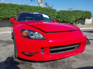 2005 Honda S2000 z VIN JHMAP21465S000043, wystawiony jako IAAI lot #42239018 z przebiegiem 165 466 mil mil oraz . Historia ofert i sprzedaży dostępna na DreamBid. Obrazek 18.