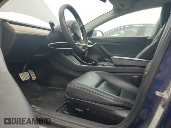 2020 Tesla Model 3 Performance z VIN 5YJ3E1EC2LF669481, wystawiony jako Copart lot #53718595 z przebiegiem 88 709 mil mil oraz Czysty tytuł • Clean title. Historia ofert i sprzedaży dostępna na DreamBid. Obrazek 7.
