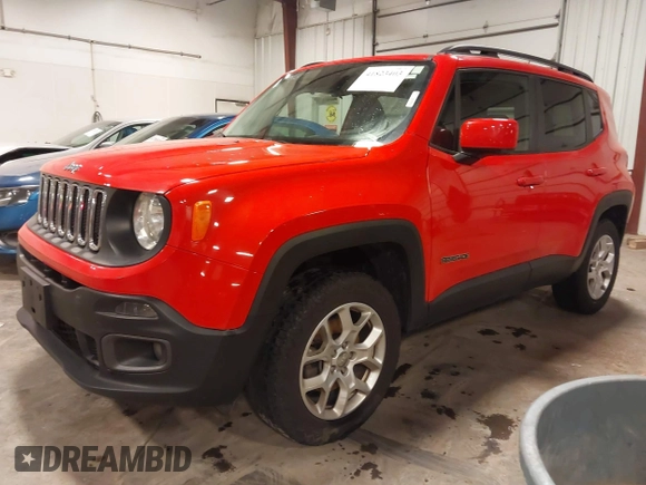 2017 Jeep Renegade Latitude z VIN ZACCJBBB8HPF87526, wystawiony jako IAAI lot #41823403 z przebiegiem 105 991 mil mil oraz . Historia ofert i sprzedaży dostępna na DreamBid. Obrazek 2.