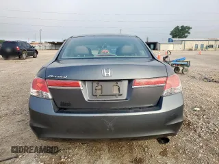 2012 Honda Accord EX с VIN 1HGCP2F75CA013710, выставлен на аукционе Copart как лот 62769485 с пробегом 109 075 миль миль и Списание • Salvage title. История ставок и продаж доступна на DreamBid. Изображение 6.