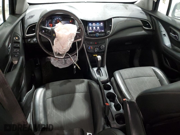 2020 Chevrolet Trax LT z VIN 3GNCJPSB4LL206406, wystawiony jako Copart lot #49431715 z przebiegiem 90 246 mil mil oraz Szkoda całkowita • Salvage title. Historia ofert i sprzedaży dostępna na DreamBid. Obrazek 8.