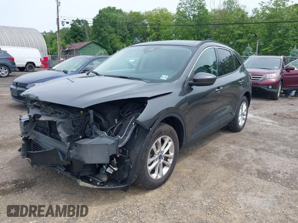2020 Ford Escape SE z VIN 1FMCU9G68LUB54383, wystawiony jako IAAI lot #42356897 z przebiegiem 69 587 mil mil oraz . Historia ofert i sprzedaży dostępna na DreamBid. Obrazek 2.