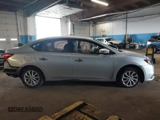 2019 Nissan Sentra SV z VIN 3N1AB7AP5KY453853, wystawiony jako IAAI lot #42187825 z przebiegiem 64 495 mil mil oraz . Historia ofert i sprzedaży dostępna na DreamBid. Obrazek 13.