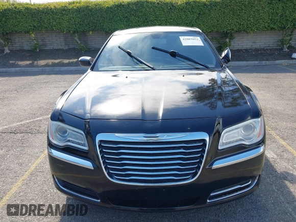 2014 Chrysler 300 with VIN 2C3CCAAG9EH264914, listed as a IAAI auction lot 42003052 with 103,789 mi miles. Bid and sale history available at carsss.com. Image 6.