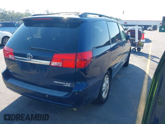 2004 Toyota Sienna XLE with VIN 5TDZA22C94S081042, listed as a IAAI auction lot 40532461 with 117,816 mi miles and . Bid and sale history available at DreamBid. Image 4.