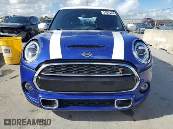 2020 MINI Hardtop 4 Door Cooper S z VIN WMWXU9C06L2L49091, wystawiony jako Copart lot #84885264 z przebiegiem 70 542 mil mil oraz Szkoda całkowita • Salvage title. Historia ofert i sprzedaży dostępna na DreamBid. Obrazek 5.