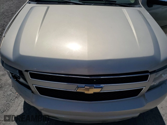 2010 Chevrolet Suburban LT with VIN 1GNUCJE09AR204548, listed as a Copart auction lot 52186805 with 168,015 mi miles and Salvage Title. Bid and sale history available at DreamBid. Image 13.