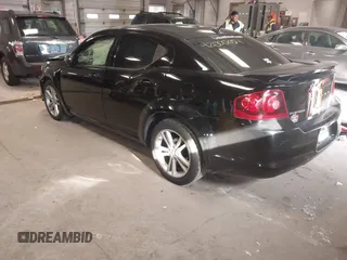2014 Dodge Avenger SXT z VIN 1C3CDZCB3EN156146, wystawiony jako IAAI lot #42000054 z przebiegiem 149 166 mil mil oraz . Historia ofert i sprzedaży dostępna na DreamBid. Obrazek 3.