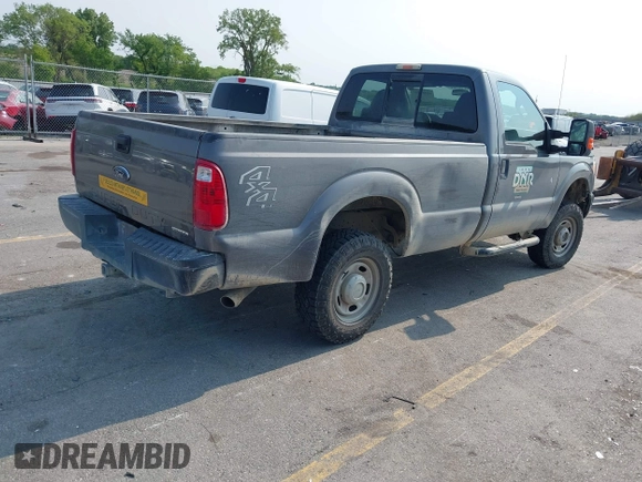 2013 Ford F-250 XL with VIN 1FTBF2B62DEB30570, listed as a IAAI auction lot 42389432 with 77,983 mi miles and . Bid and sale history available at DreamBid. Image 4.
