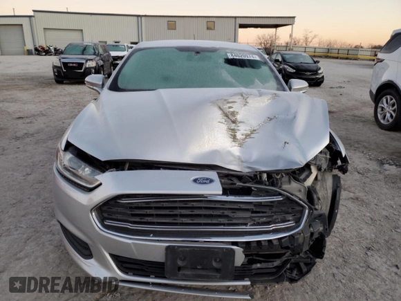 2015 Ford Fusion SE Hybrid with VIN 3FA6P0LU5FR199498, listed as a Copart auction lot 84020974 with 0 mi miles and Salvage Title. Bid and sale history available at carsss.com. Image 5.