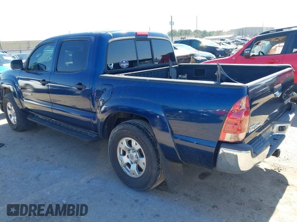 2008 Toyota Tacoma PreRunner with VIN 5TEJU62N28Z544094, listed as a IAAI auction lot 41633120 with 165,795 mi miles. Bid and sale history available at carsss.com. Image 3.