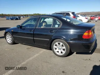 2005 BMW 3 Series 325i with VIN WBAET37455NJ89193, listed as a Copart auction lot 80588424 with 192,223 mi miles and Clean Title. Bid and sale history available at carsss.com. Image 2.