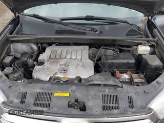 2011 Toyota Highlander z VIN 5TDBK3EH3BS085242, wystawiony jako IAAI lot #42325191 z przebiegiem 200 001 mil mil oraz . Historia ofert i sprzedaży dostępna na DreamBid. Obrazek 10.