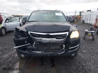 2009 Volkswagen Touareg 2 VR6 with VIN WVGBE77L29D010730, listed as a IAAI auction lot 41109415 with 230,325 mi miles. Bid and sale history available at carsss.com. Image 12.