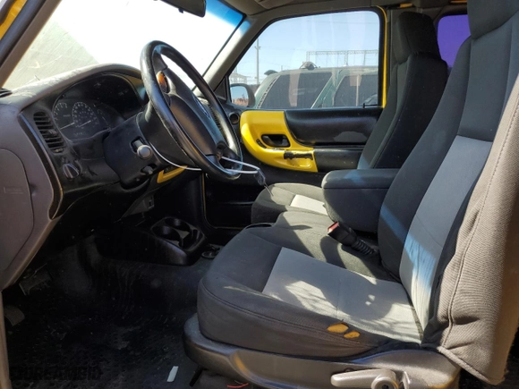 2002 Ford Ranger XL Fleet with VIN 1FTYR44V72PB22855, listed as a Copart auction lot 46700645 with 261,126 mi miles and Salvage Title. Bid and sale history available at carsss.com. Image 7.