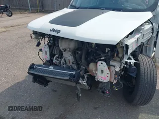2018 Jeep Renegade Trailhawk with VIN ZACCJBCB9JPG76350, listed as a IAAI auction lot 40249880 with 74,926 mi miles. Bid and sale history available at carsss.com. Image 6.
