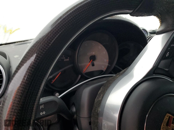 2022 Porsche 718 Boxster GTS 4.0 z VIN WP0CD2A85NS228315, wystawiony jako Copart lot #77248204 z przebiegiem Nie podano mil oraz Nie do naprawy. Historia ofert i sprzedaży dostępna na DreamBid. Obrazek 9.