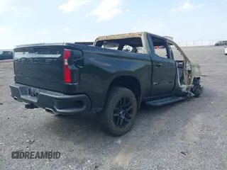 2021 Chevrolet Silverado 1500 LT Trail Boss with VIN 3GCPYFEL9MG412514, listed as a IAAI auction lot 41929711 with Not Provided miles. Bid and sale history available at carsss.com. Image 4.