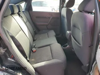 2010 Ford Focus SE with VIN 1FAHP3FNXAW277004, listed as a Copart auction lot 70357624 with 171,552 mi miles and Salvage Title. Bid and sale history available at carsss.com. Image 10.