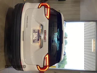 2022 GMC Terrain SLE z VIN 3GKALMEV9NL212210, wystawiony jako IAAI lot #42569102 z przebiegiem 71 097 mil mil oraz . Historia ofert i sprzedaży dostępna na DreamBid. Obrazek 13.