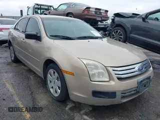 2006 Ford Fusion S with VIN 3FAFP06Z56R114621, listed as a IAAI auction lot 41901022 with 234,238 mi miles. Bid and sale history available at carsss.com. Image 1.